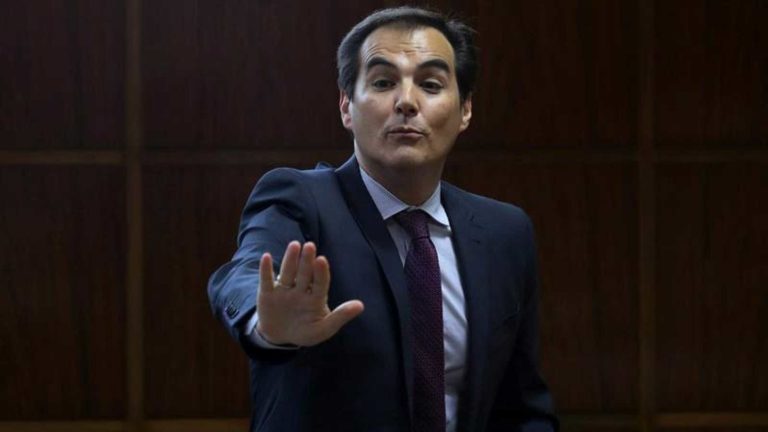 Nieto el ex número 2 de interior acusa a Forn y a los Mossos de mostrarse reacios a cumplir con el mandato judicial de impedir el 1-O