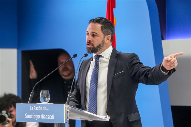 Abascal (Vox) dice que los vascos se «merecen» que el próximo desfile de las Fuerzas Armadas sea en Euskadi