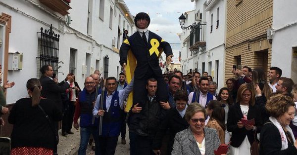 [Vídeo] El odio de un pueblo de Andalucía contra el president Puigdemont