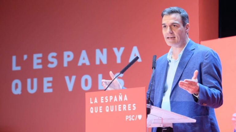 Pedro Sánchez se autonombra portavoz de Cataluña: «Los catalanes no quieren la independencia»