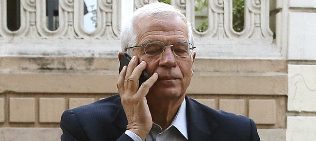 La caza de brujas de Borrell contra Cataluña continúa y este lunes se reunirá con los cónsules extranjeros destinados en Barcelona