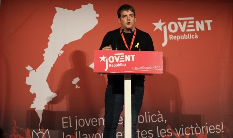 Agreden a un militante de las juventudes de ERC al grito de ‘Viva Vox, hijo de puta’