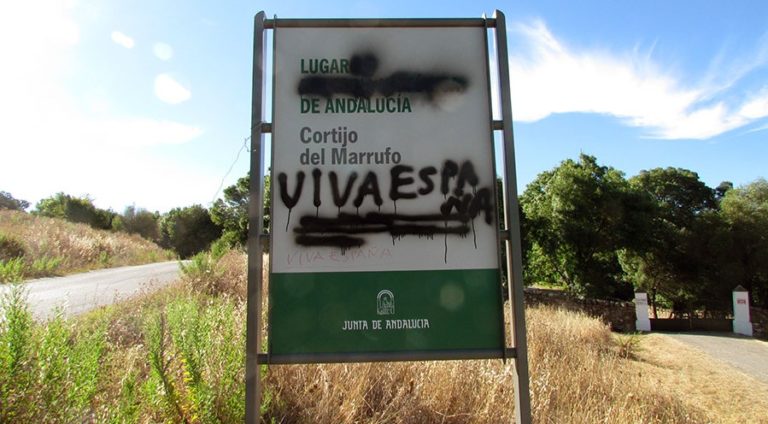 La ultraderecha se complace en Andalucía: Abascal llena como Felipe y Guerra en sus años dorados