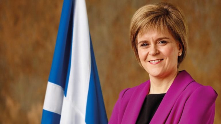 El Gobierno escocés presenta una ley para celebrar el segundo referéndum de independencia