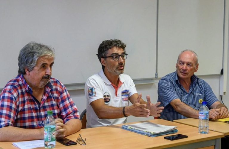 El colectivo “Primer d’Octubre”, sector crítico de ERC, exige que el partido respete los documentos aprobados