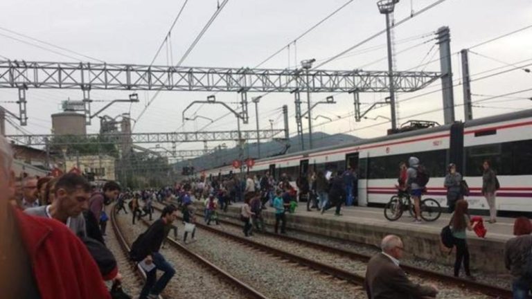 El monopolio de Renfe cancela unos 360 trenes este fin de semana