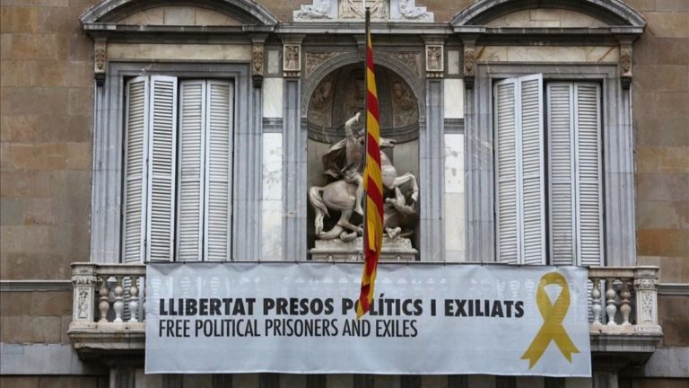 La Fiscalía no pedirá carcel por los los lazos amarillos de Torra y sólo pedirá 18.000 € de multa
