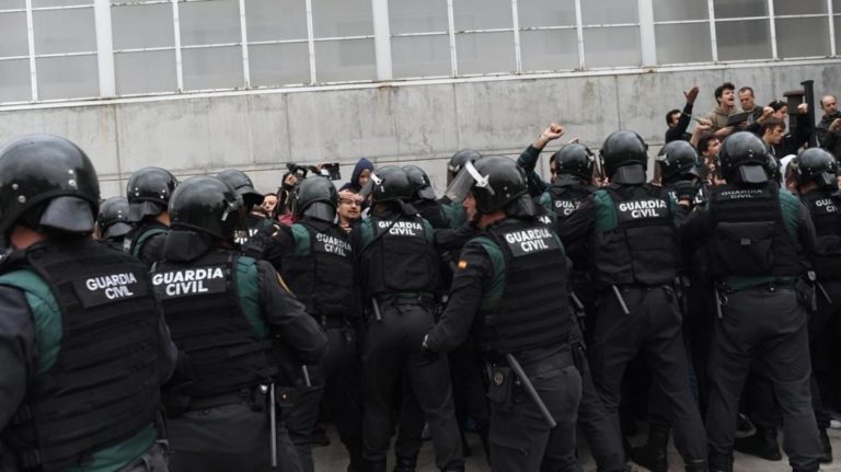 Más de mil guardias civiles serán desplegados en Catalunya en las próximas horas