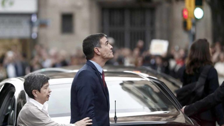 Pedro Sánchez un presidente fracasado, que aún no se ha enterado que Torra no el problema, sino el agravio a los catalanes y a Catalunya