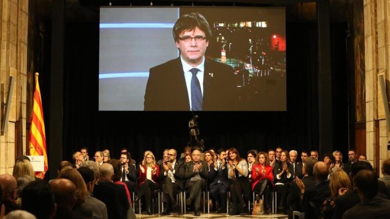«Presos polítics», «Exili» o «Consell de la República», prohibidos en TV3 i Catalunya Ràdio por la Junta Electoral