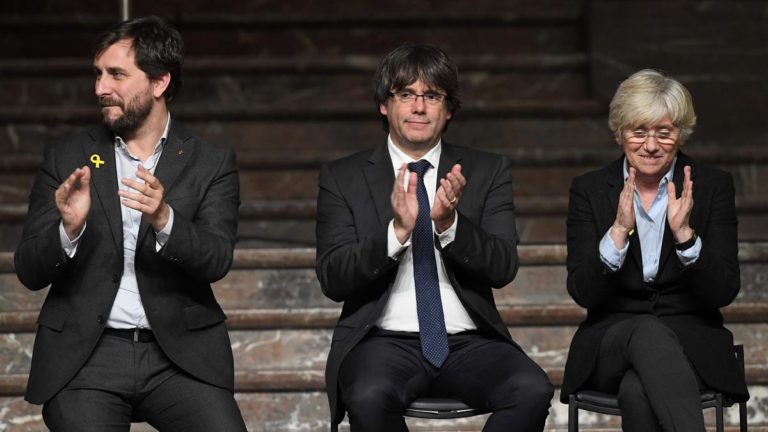 Los exiliados políticos Puigdemont, Comín y Ponsatí, presionan por tener en el Congreso «un grupo parlamentario de la República Catalana»