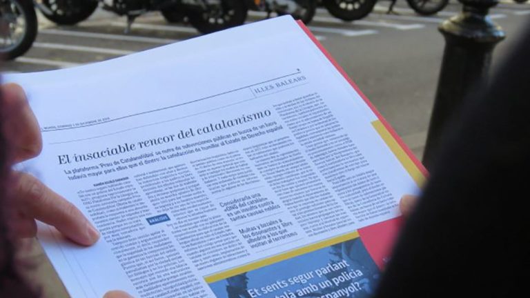 «Plataforma per la Llengua» demanda ‘El Mundo’ por acusarle de decir que «incita a matar»