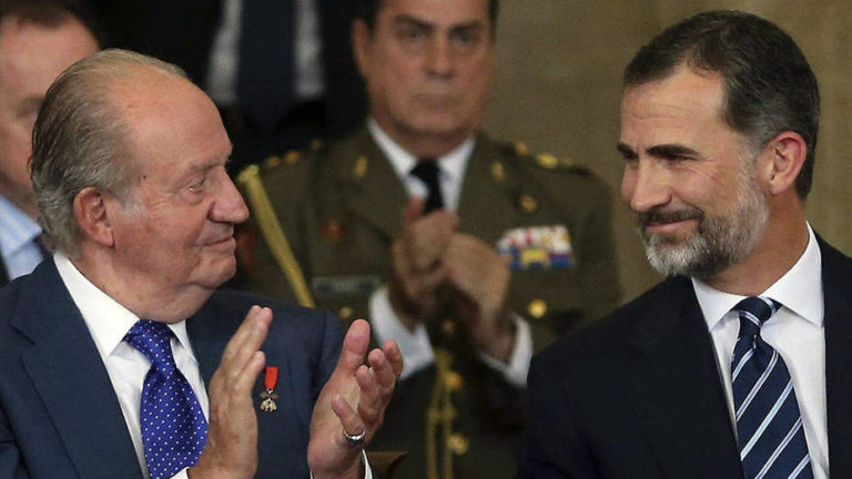 La CUP le envia una carta a Felipe VI para decirle que los Borbones son todos unos corruptos