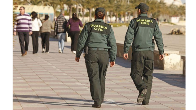 Sancionado un guardia civil por tener más cuidado de un caballo que de su compañera