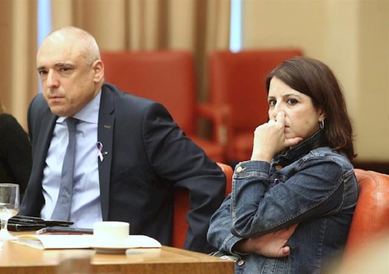 [VIDEO] El PSOE insulta a los independentistas a los que les pide que se abstengan