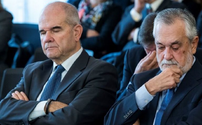 Mateo (RTVE) limpia la sentencia de los ERE de Chaves y Griñan por el robo de 680 MEUR a los parados
