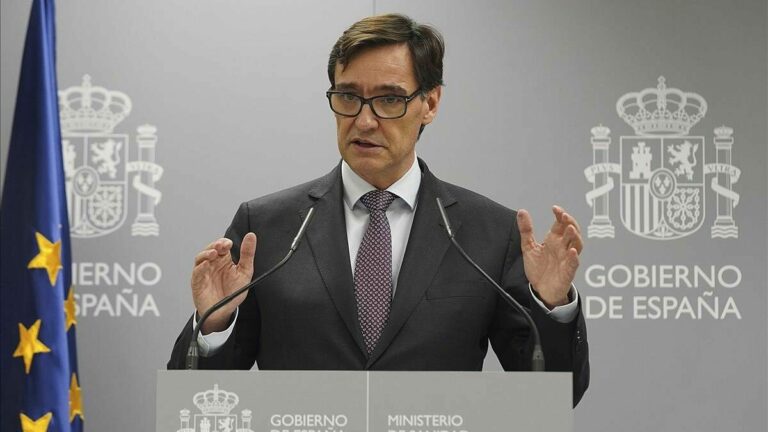 [Vídeo] El Gobierno oculta el nombre del distribuidor al que compró los tests defectuosos