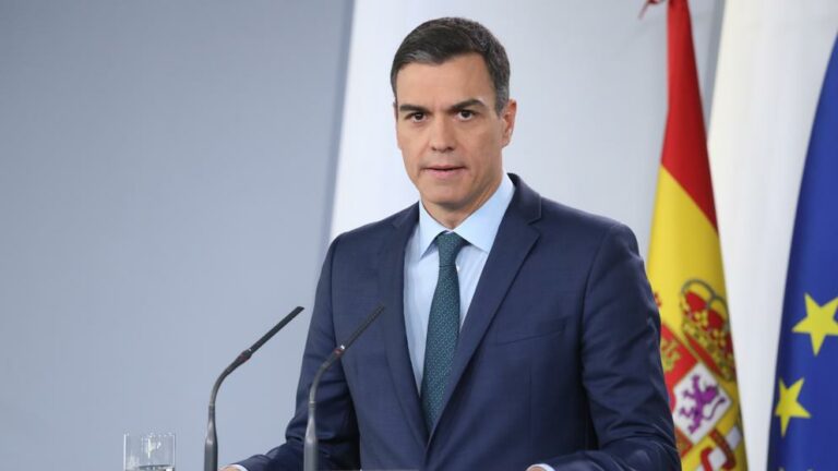 Sánchez dispara la inquietud al ser el único líder europeo que no concreta la fecha de desescalada