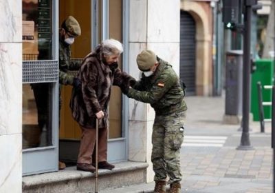 El Ejército debe ponerse a repartir comida ya