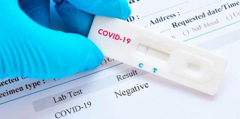 Fallece por coronavirus tras haber dado negativo en un test rápido que recuerda la pesima gestión