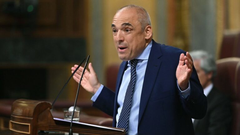 Bildu recrimina al PSOE su falta de palabra