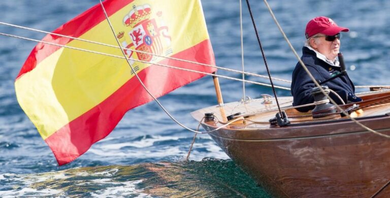 La ‘rancia casta’ española intenta salvar al rey Juan Carlos reuniendo dinero por si se marcha