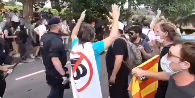 [Vídeo] Torra investigará a los Mossos que apalearon en la visita de los reyes a Catalunya