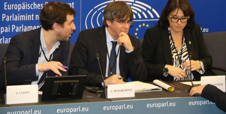 A Europa «el escándalo de espionaje contra el independentismo»