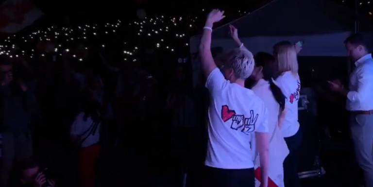 [Vídeo] La oposición bielorrusa tiene como himno para su campaña «L’Estaca» de Lluís Llach