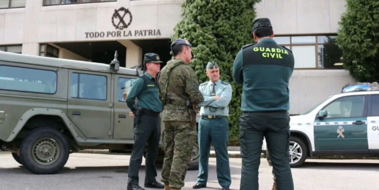 Los celos de un Estado militarizado confronta Guardia Civil y Ejército por una medalla