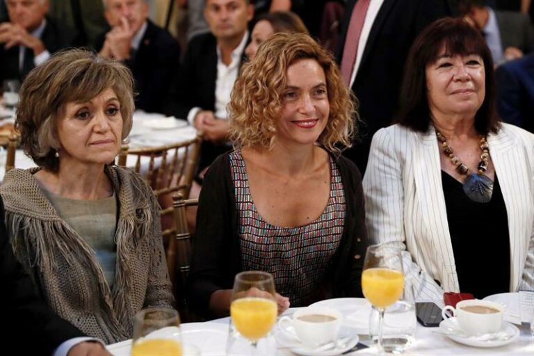 La socialista Batet ataca el gobierno catalán d’ERC i Junts