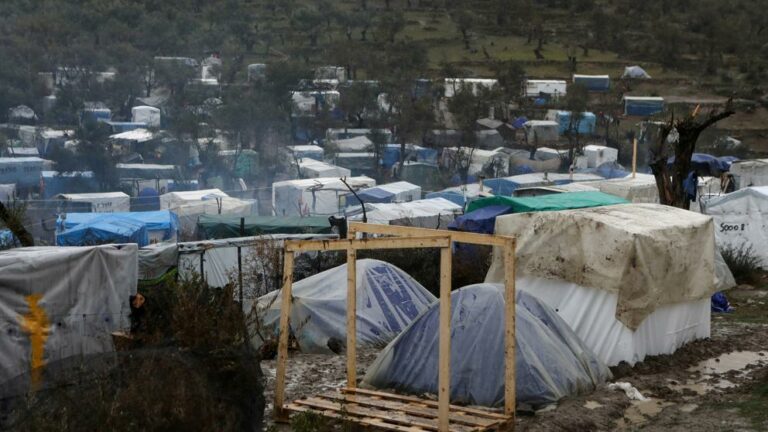 Otro incendio en el campamento de refugiados de Moira