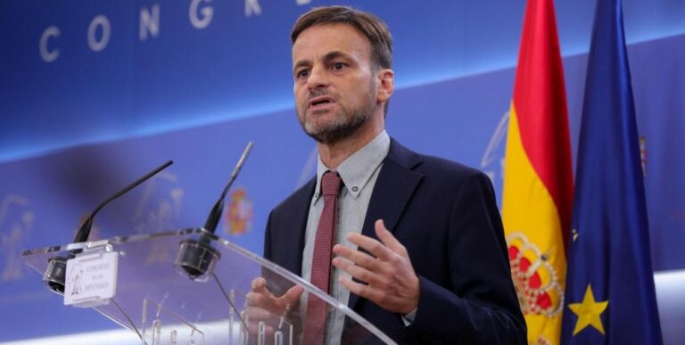 Jaume Asens dice que «la cúpula judicial [CGPJ] intenta un acto de golpismo constitucional»