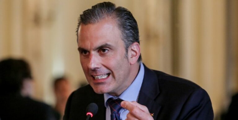 La fiscalía ordena una investigación penal a Ortega Smith por delito de odio