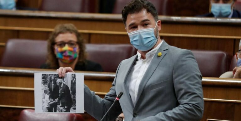 [Vídeo] Rufián quema el Congreso: «Tienen razón, señores de extrema derecha, a Felipe lo votó un español, se llama Francisco Franco»