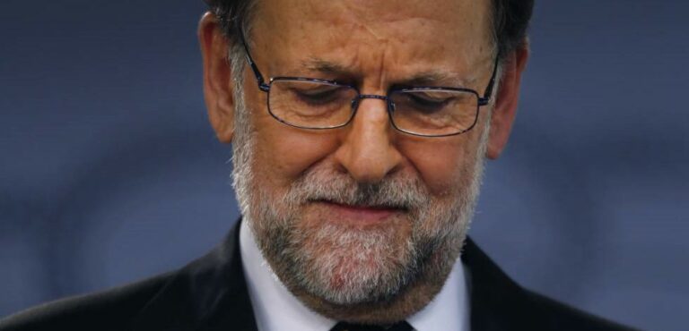 Rajoy acorralado por Villarejo y Barcenas
