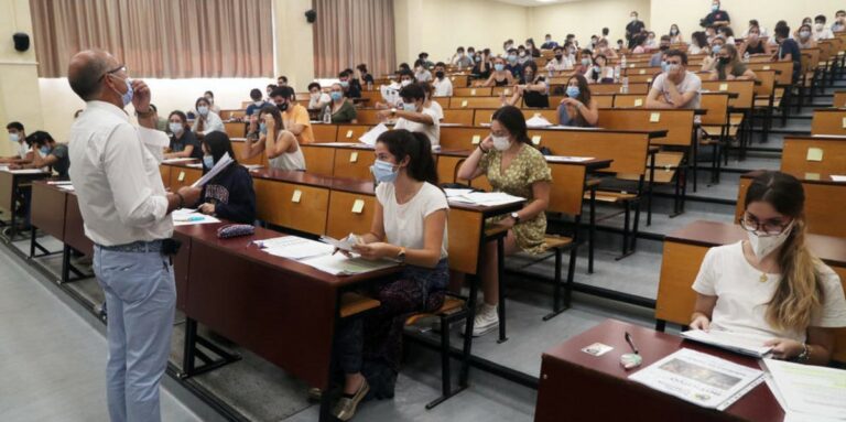 Vuelta a las aulas 2020-2021 en la segunda ola de pandemia