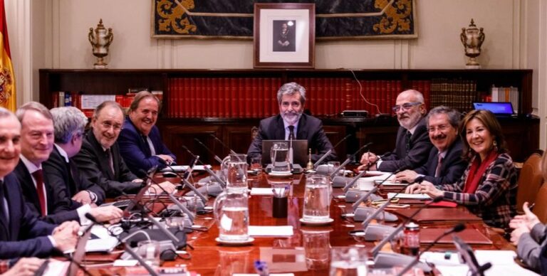 Sánchez prepara una ley para renovar el CPGJ con sus socios de investidura y sin el PP