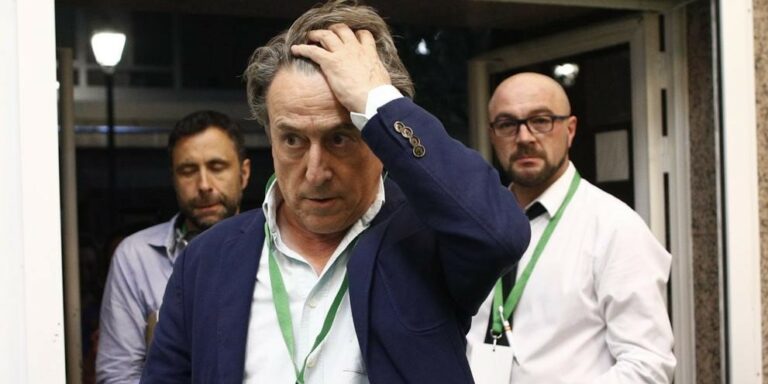 Brutal colleja del Parlamento Europeo a Vox por la «glorificación» de la dictadura franquista