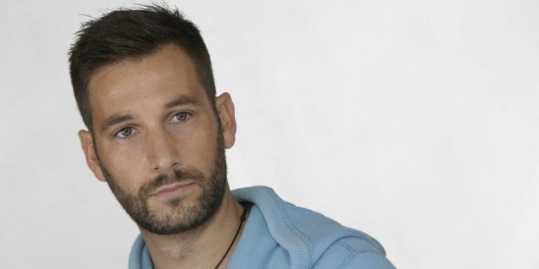 El conocido activista independentista Albert Donaire: «Querer hacer creer que con diálogo conseguiremos algo es engañar a la gente»