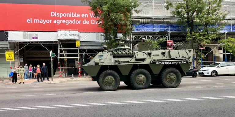 [Vídeo] Tanques por el centro de Madrid…