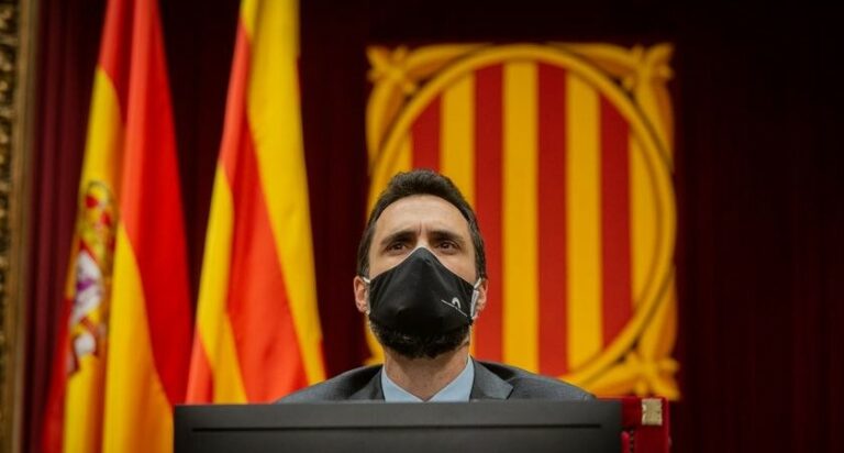El president del Parlament catalán le exige a Felipe VI que hoy pida perdón por su discurso del 3-O