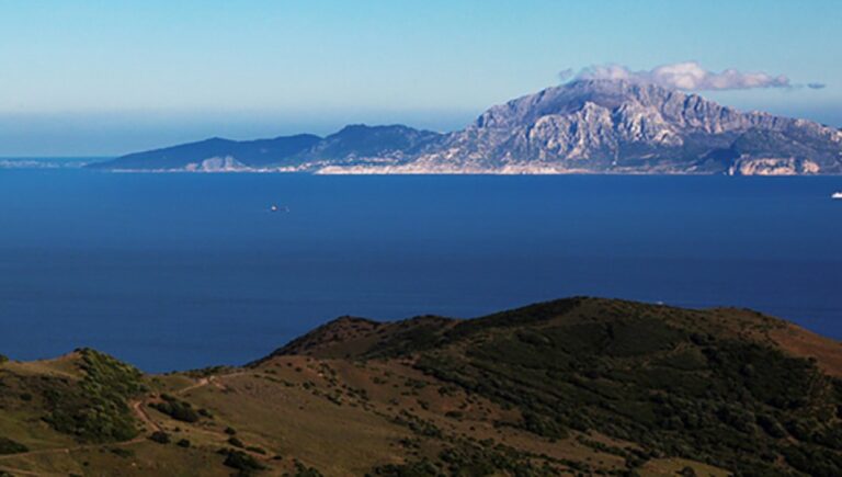 Marruecos se posiciona como verdadero eje del área Baleares-Estrecho-Canarias