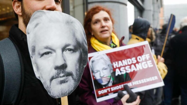 La Nobel de la Paz Mairead Maguire nomina a  Julian Assange, a favor del Procés, para ese premio