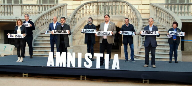 Los nueve presos independentistas llaman a votar el 14-F «por la amnistía y la república»