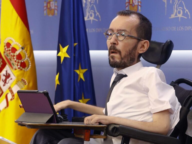 El políticamente execrable Echenique