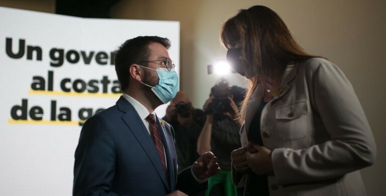 Laura Borràs es elegida nueva presidenta del Parlament con 64 votos