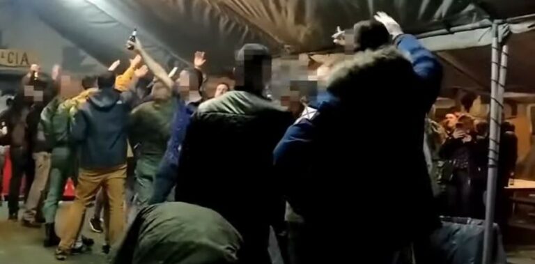 La Eurocámara pide al mando de la OTAN que investigue a los militares neonazis en España