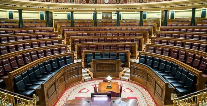 Una alternativa para juzgar los crímenes del franquismo se presenta en el Congreso