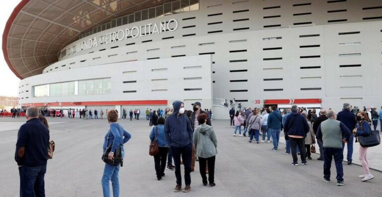 España prepara ‘vacunódromos’ para la inmunización masiva